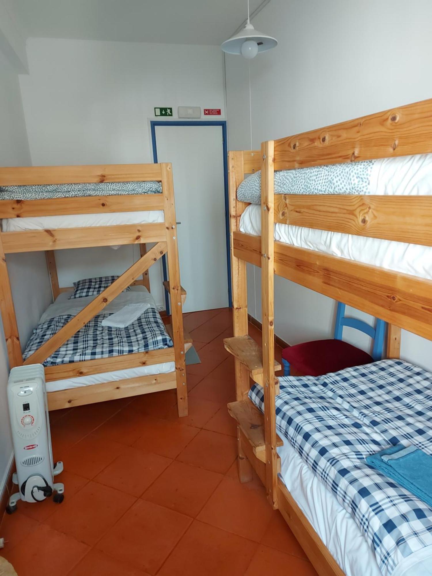Agua De Sonho 2 Hotel Bensafrim Екстериор снимка